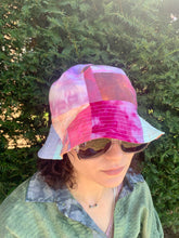 Load image into Gallery viewer, Berry Blend - Awesome Orange Lining - Patchwork Bucket Hat