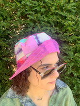 Load image into Gallery viewer, Berry Blend - Popping Pink Lining - Patchwork Bucket Hat