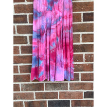 Load image into Gallery viewer, Antique 1940s Hand Dyed Cotton Dress Pink Blue
