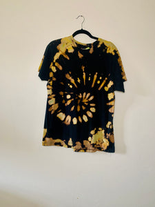 Hand Dyed T-shirt - Black and Yellow