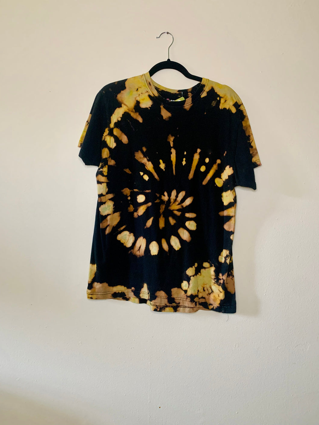 Hand Dyed T-shirt - Black and Yellow