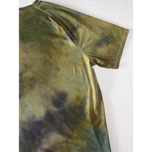 Load image into Gallery viewer, Green &amp; Gray Ice Dyed Carhartt T-Shirt Short Sleeve Size 2XL
