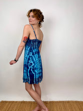 Load image into Gallery viewer, Hand Dyed Bright Blue Vintage Slip
